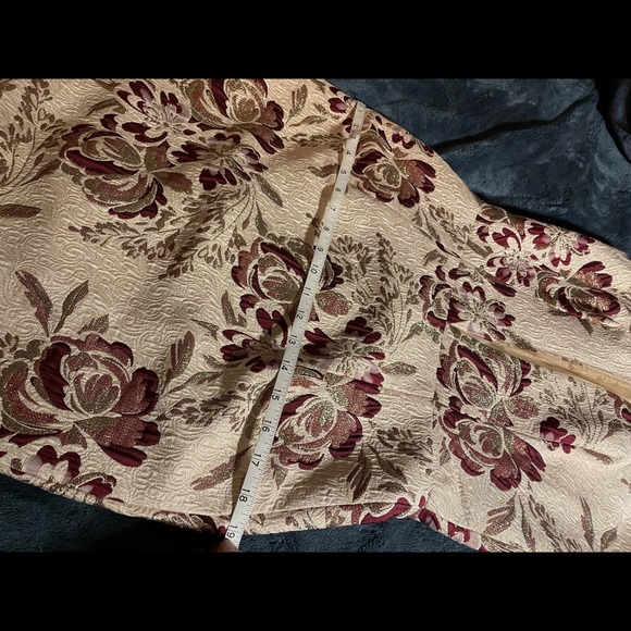 Dress the Population blush and gold Dress - Picture 7 of 7